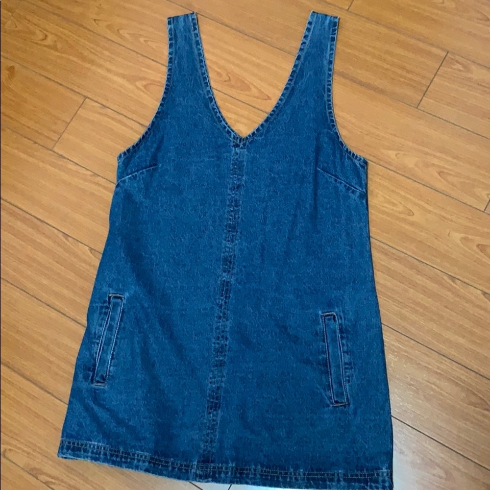 Overall dress